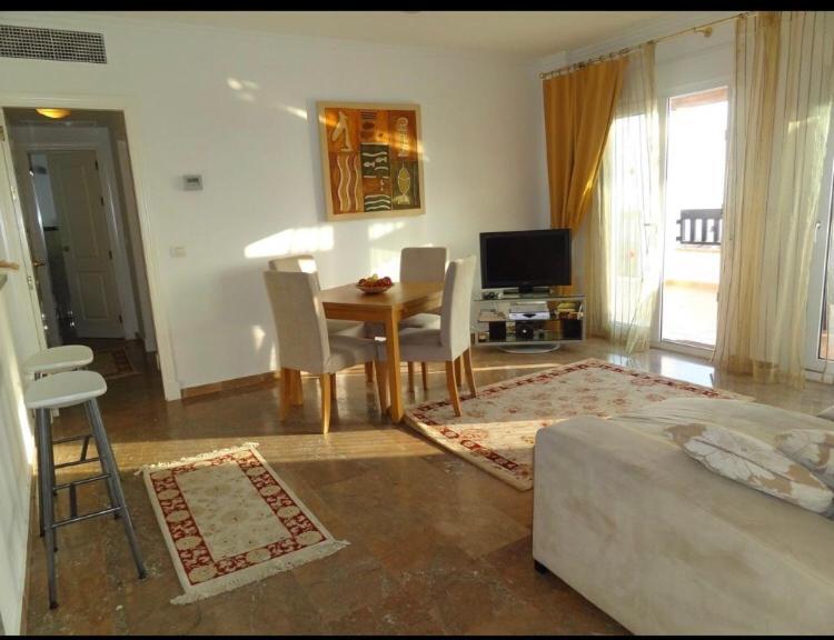 Beachfront Penthouse Apartment With Large Terrace And Breathtaking Sea Views Close To Marbella Spain Sitio de Calahonda Exteriör bild